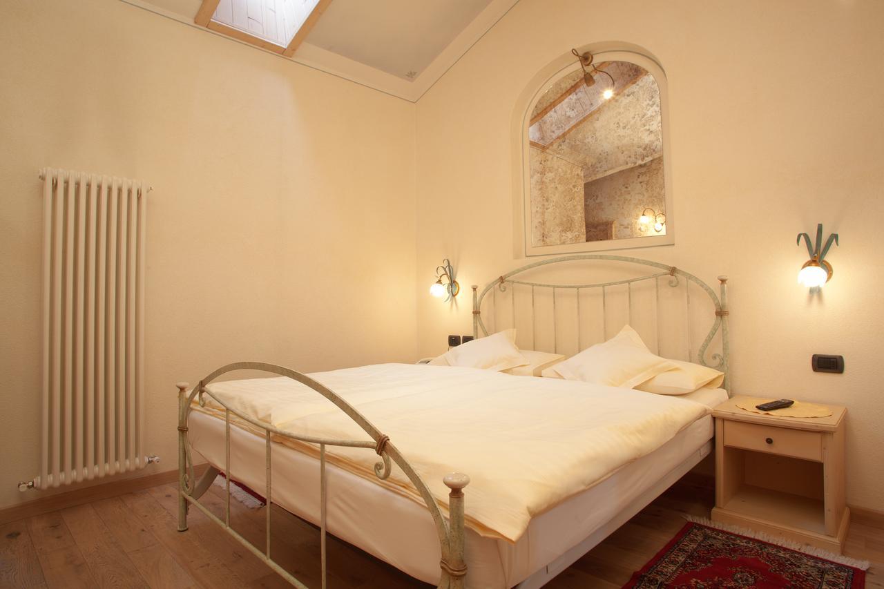 Hotel Ristorante Cassana Ливиньо Екстериор снимка