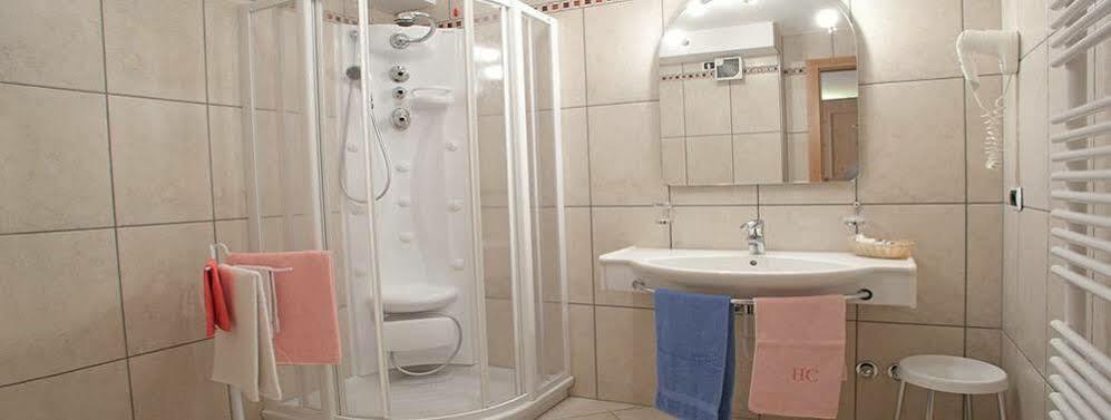 Hotel Ristorante Cassana Ливиньо Екстериор снимка